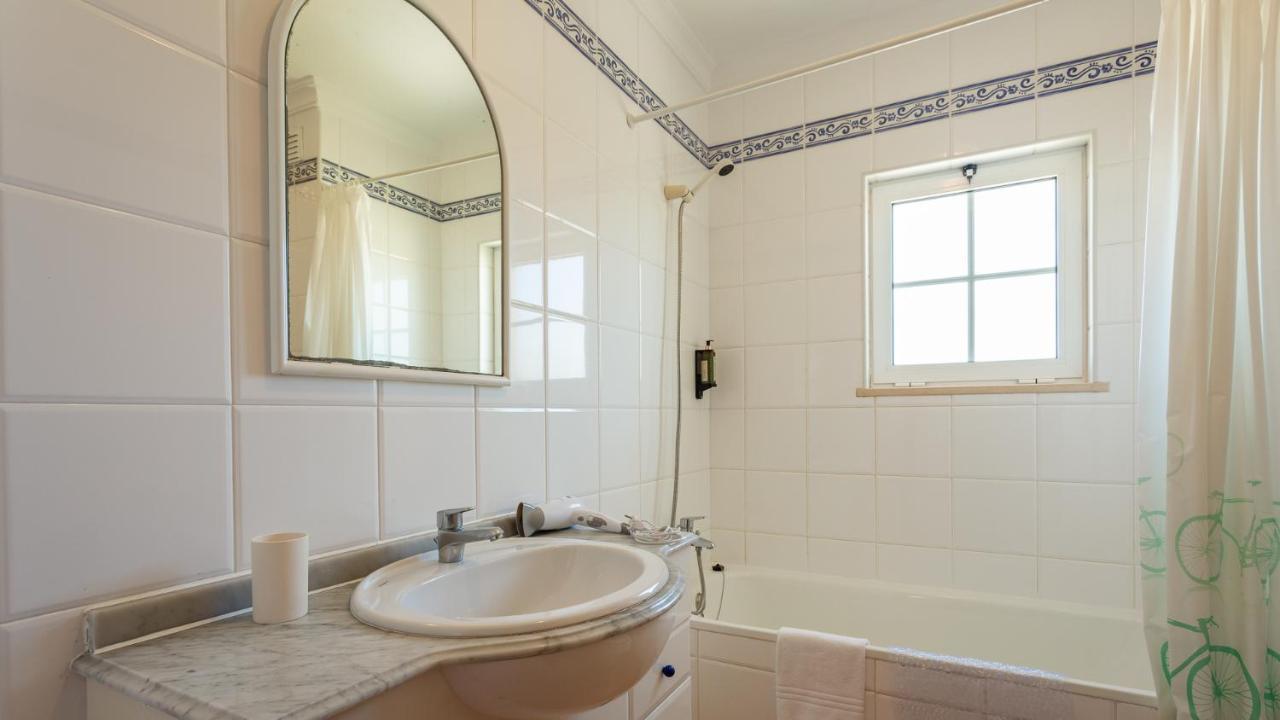 2Bdr Duplex W Ac & Pool In Portimao By Lovelystay エクステリア 写真